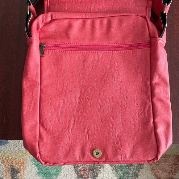 NWOT Peña Inca Piel Red Embroidered Crossbody Bag - Picture 5 of 13